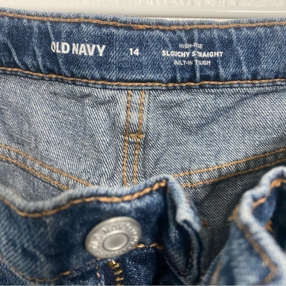 Old Navy Girls High Rise Slouchy Straight Adj.  Waist Distressed Jeans Size 14 - Picture 3 of 6